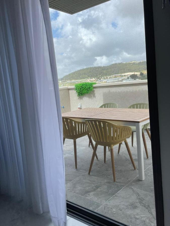 סוויטות נוף שקיעה Hotell Peqi'in Hadasha Exteriör bild