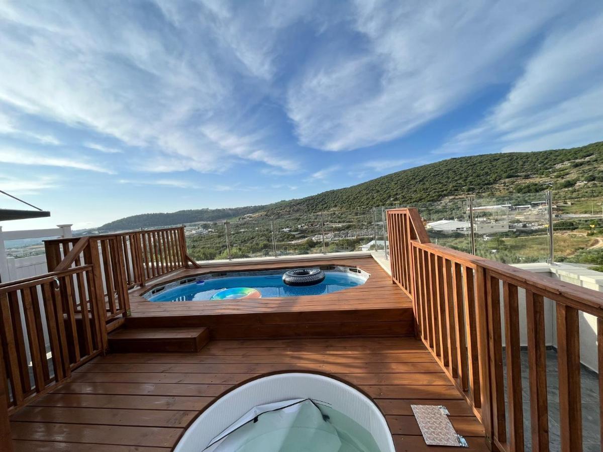 סוויטות נוף שקיעה Hotell Peqi'in Hadasha Exteriör bild